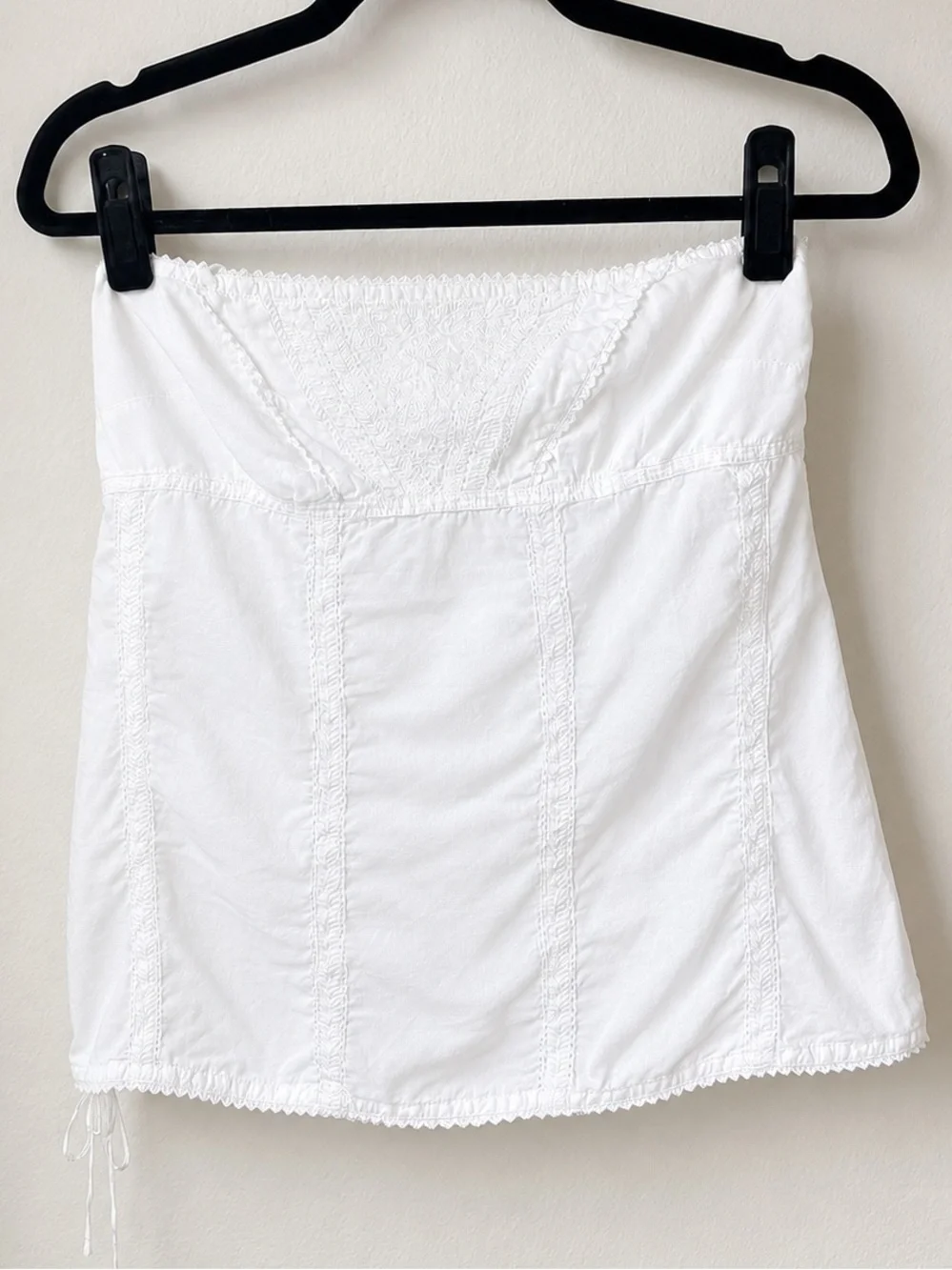 Vintage Y2K American Eagle Outfitters white top that can be worn three ways